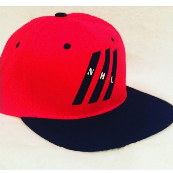 SnapBack - Picture 2 of 2